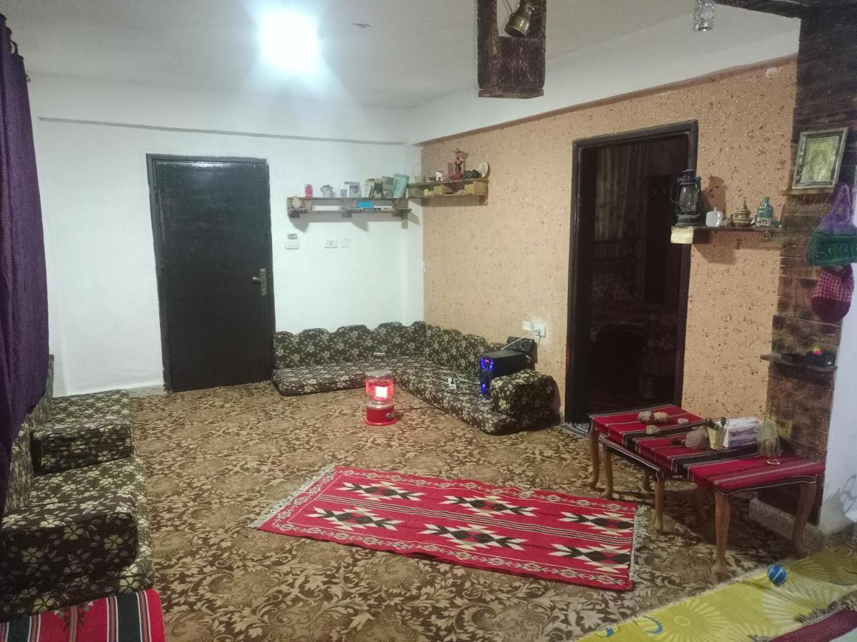 Local Home Wadi Musa Buitenkant foto